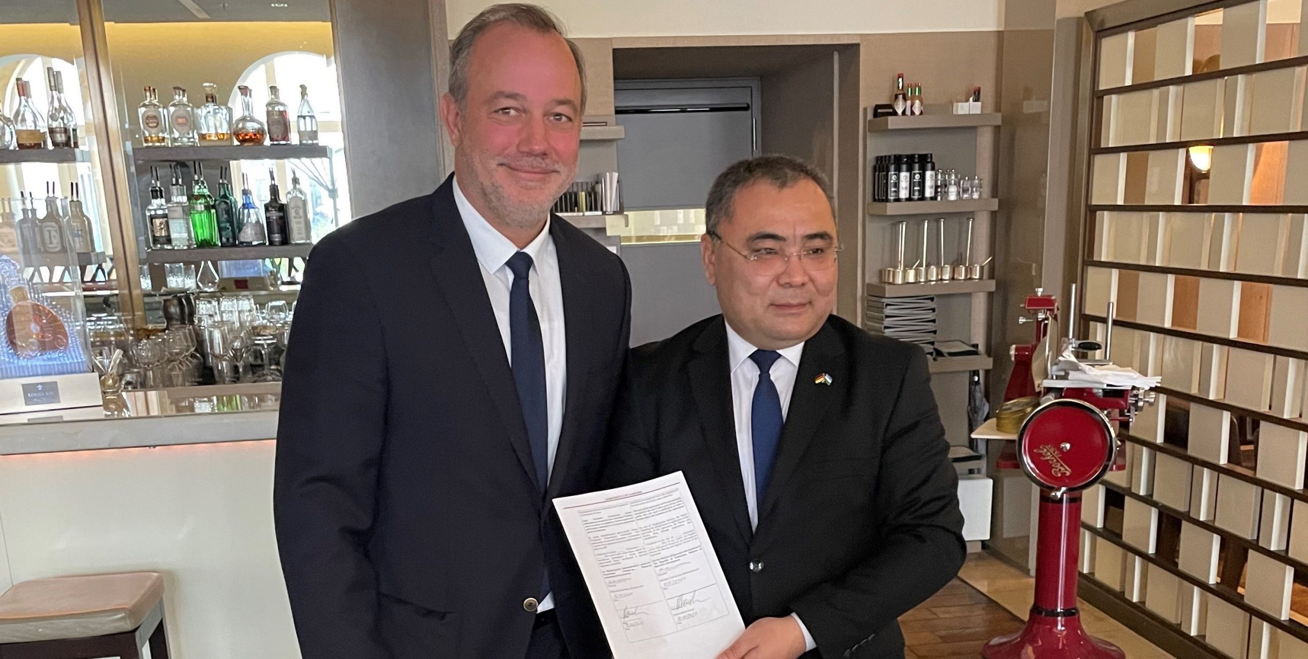 Agreement between LMS and Uzbek Ministry LMS Laboratory and Medical